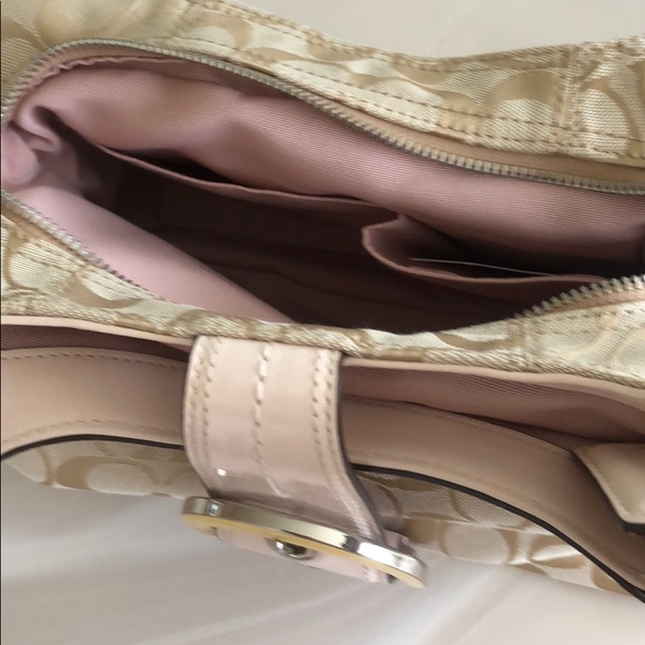 New Coach motif pink and tan purse - Picture 5 of 8